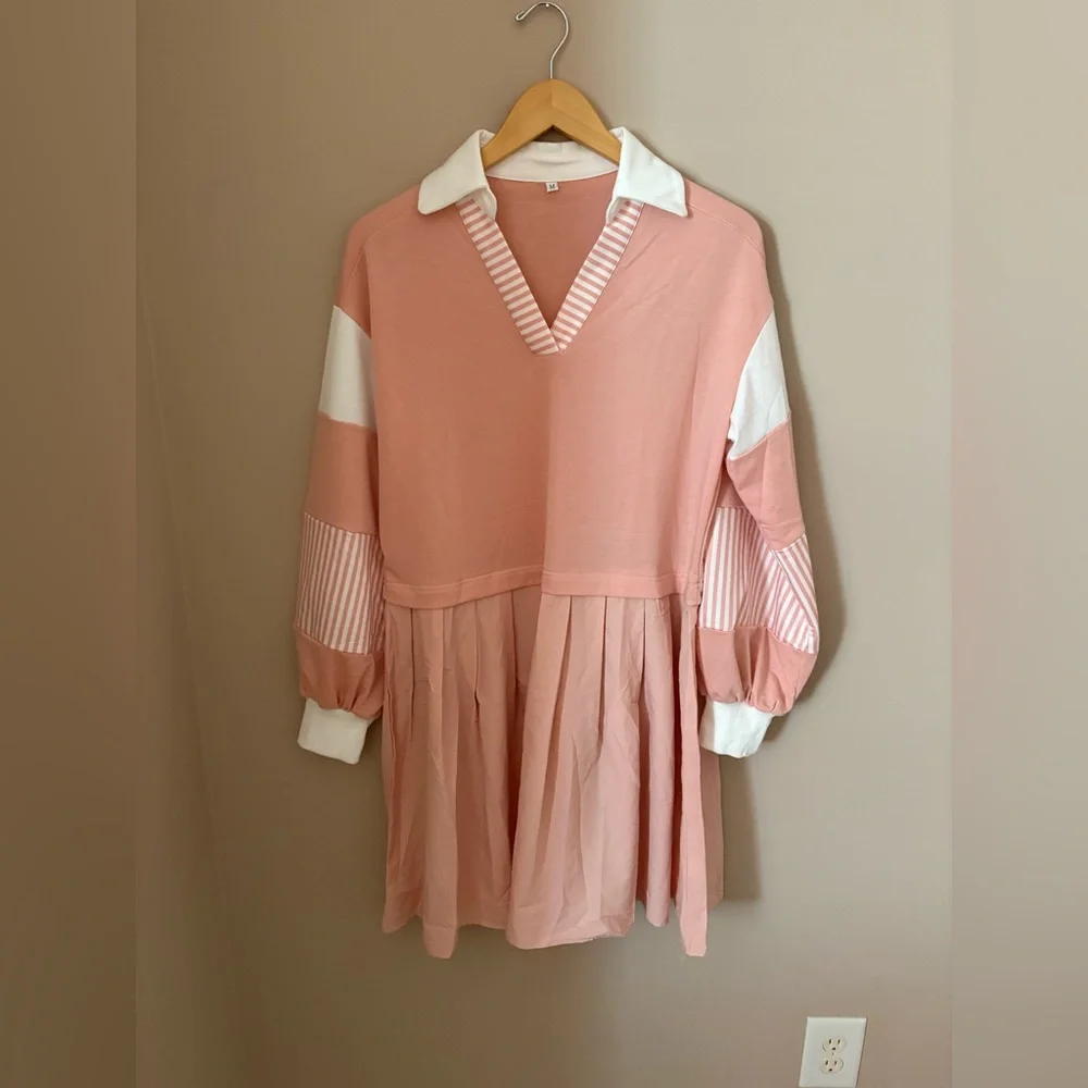 Amazon’s Women’s oversized Medium Pleated Patchwork Dress with Collar - Picture 4 of 6